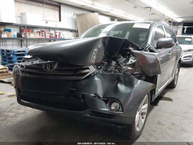 Продаж на аукціоні авто 2013 Toyota Highlander Limited V6, vin: 5TDYK3EH7DS130955, номер лоту: 42980016