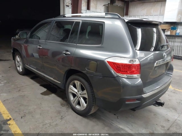 Продаж на аукціоні авто 2013 Toyota Highlander Limited V6, vin: 5TDYK3EH7DS130955, номер лоту: 42980016