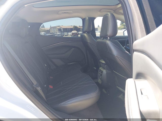 Ford 2021 2021 3FMTK2R75MMA51155 Image 8