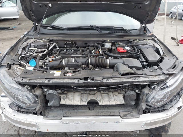 Honda l15be 2018 1HGCV1F11JA111447 Image 10