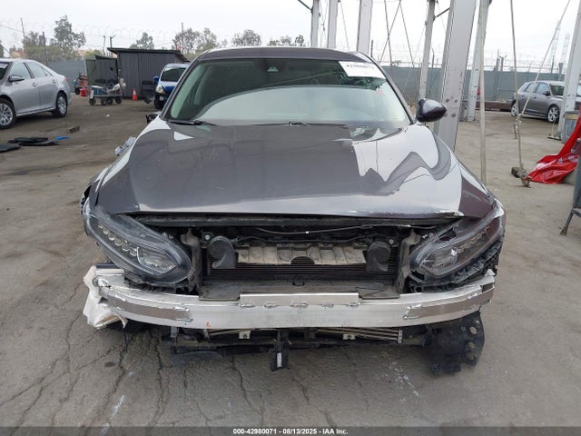 Honda l15be 2018 1HGCV1F11JA111447 Image 13