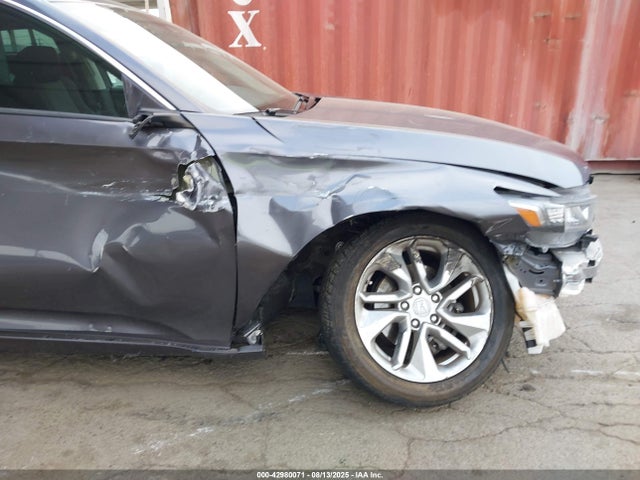 Honda l15be 2018 1HGCV1F11JA111447 Image 6