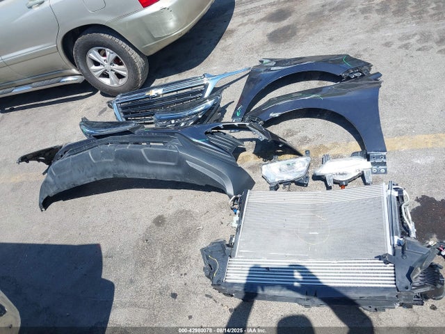 Chevrolet lyx 2022 3GNAXUEV6NS242276 Image 12