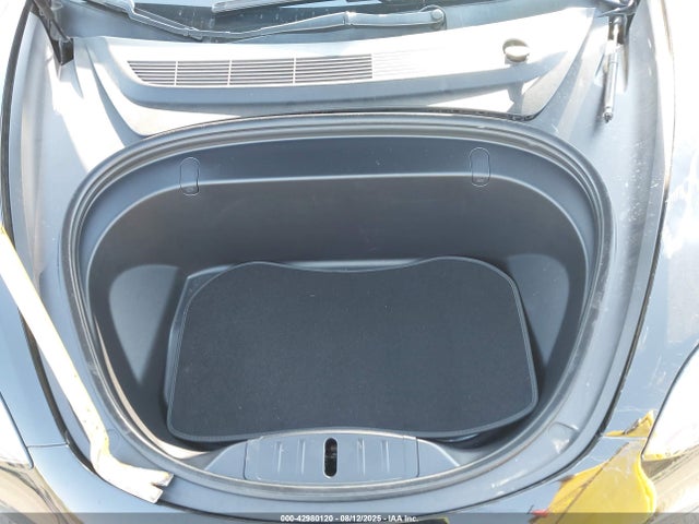 Tesla Model 3 Long Range/mid Range 2018 5YJ3E1EAXJF171914 Image 10