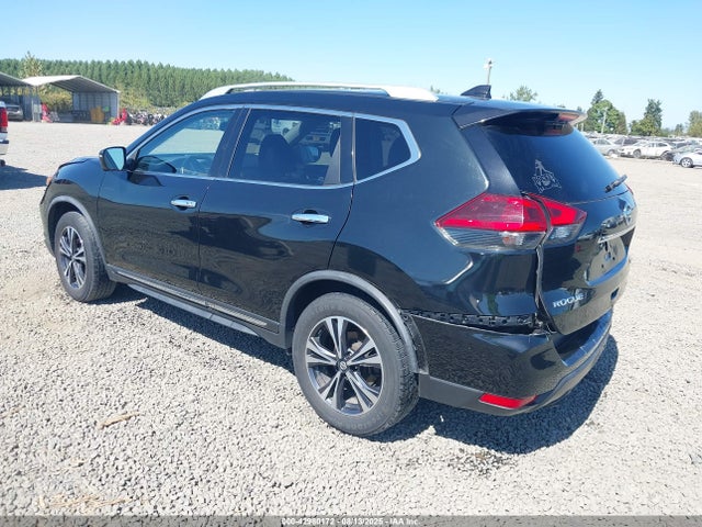 JN8AT2MV4JW311883 Nissan 2018