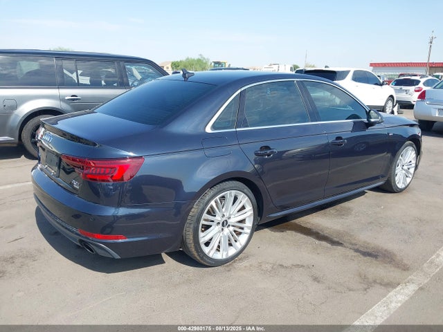 2018 AUDI A4 WAULMAF47JA080178 Photo 3