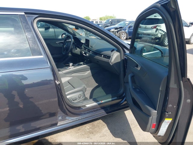 2018 AUDI A4 WAULMAF47JA080178 Photo 4
