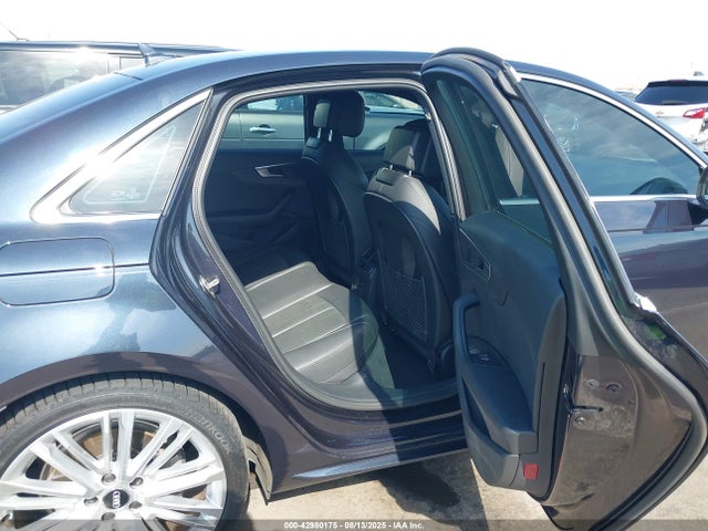 2018 AUDI A4 WAULMAF47JA080178 Photo 7