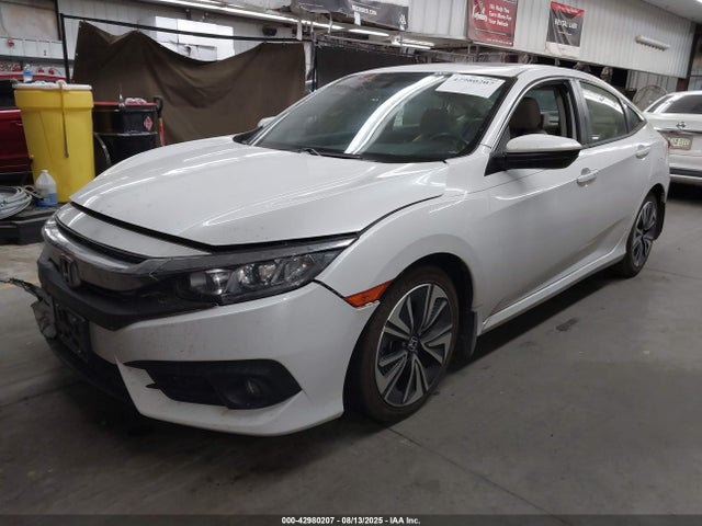 Honda l15b7 2018 JHMFC1F35JX001046 Image 2