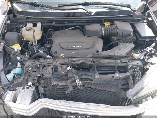 Chrysler 2017 2017 2C4RC1GG3HR559650 Image 10