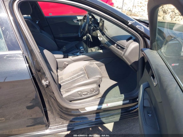 2022 AUDI A4 WAUEAAF49NN011671 Photo 4
