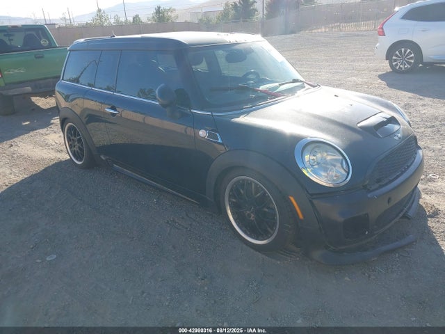 2010 MINI COOPER S CLUBMAN WMWMM3C56ATZ32540 Photo 0