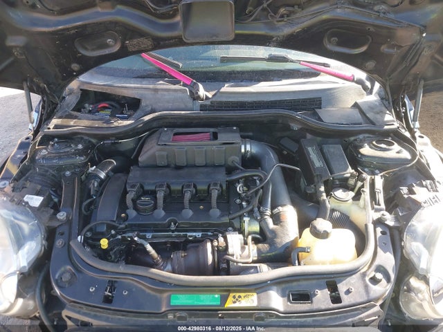 2010 MINI COOPER S CLUBMAN WMWMM3C56ATZ32540 Photo 9