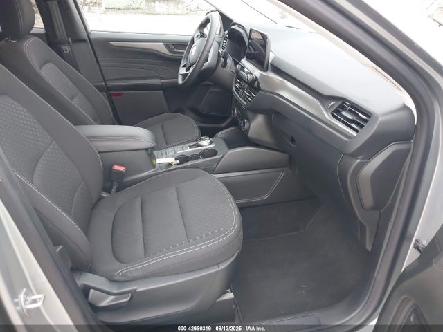 1FMCU9GNXRUA59744 Ford dragon gtdi