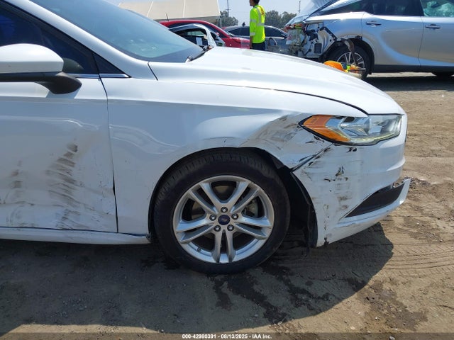 Ford Fusion 2018 3FA6P0HD1JR268057 Image 16