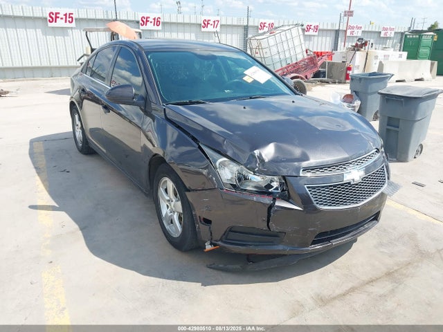 2015 1G1PC5SB2F7174744 main image