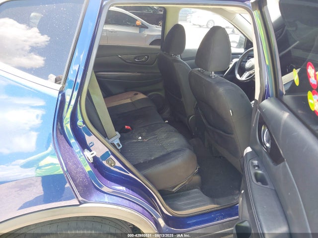 Nissan Rogue 2019 5N1AT2MT2KC829452 Image 8