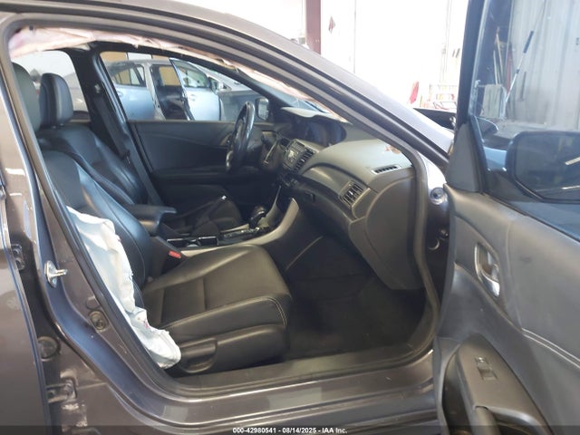 Honda k24w1 2017 1HGCR2F53HA073629 Image 5