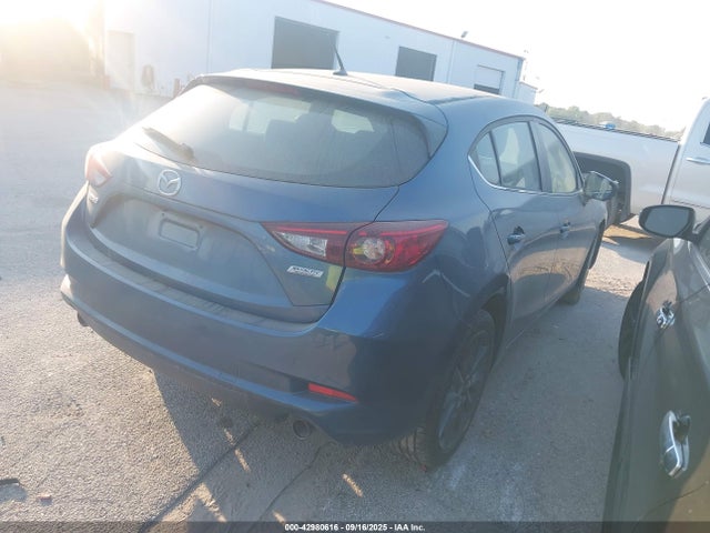 3MZBN1L38JM205079 Mazda py