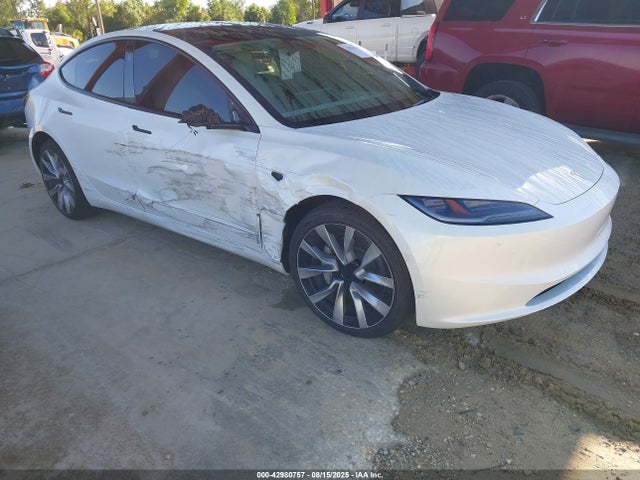 2025 TESLA MODEL 3 5YJ3E1EA6SF938448 Photo 0