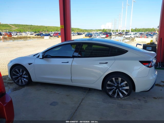Tesla MODEL 3 2025 5YJ3E1EA6SF938448 Image 13