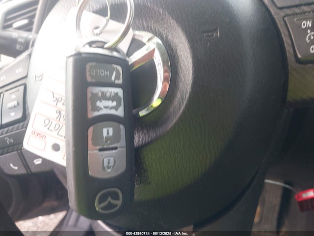 JM1BM1T72G1278821 Mazda pe