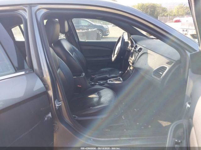 2012 CHRYSLER 200 1C3CCBCB2CN299502 Photo 4