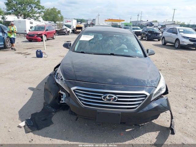 Hyundai Sonata 2017 5NPE24AF0HH583002 Image 12