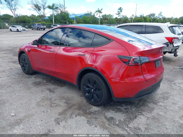 2023 TESLA MODEL Y 7SAYGDEE2PA145384 Photo 2