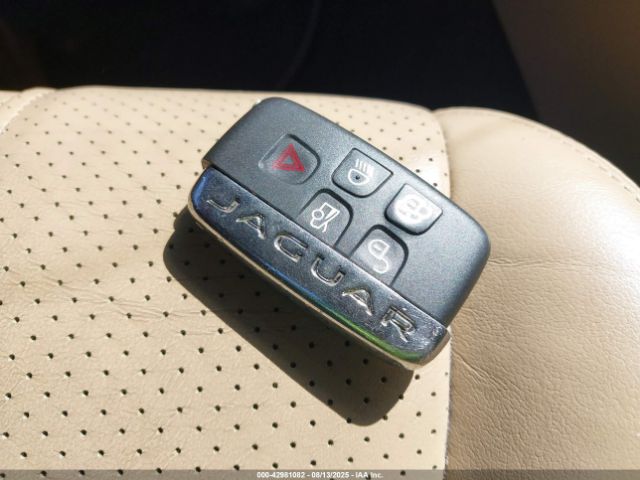 2013 JAGUAR XJ SAJWJ1CD5D8V51769 Photo 10