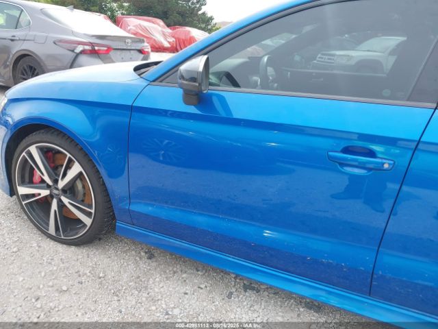 2019 AUDI RS 3 WUABWGFF3KA903366 Photo 5