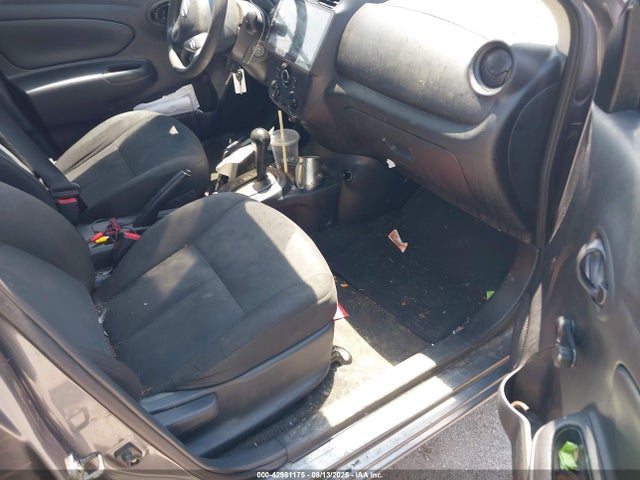 3N1CN7AP4JL824576 Nissan 2018