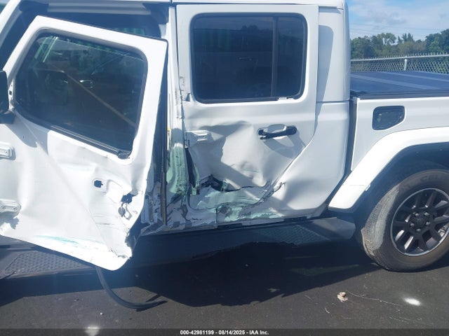 1C6HJTFG6NL162718 Jeep Gladiator
