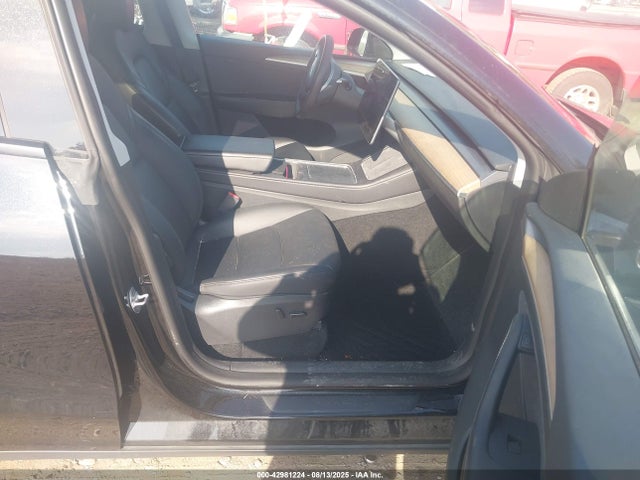 2022 TESLA MODEL Y 7SAYGDEE8NA016899 Photo 4