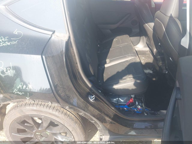 2022 TESLA MODEL Y 7SAYGDEE8NA016899 Photo 7