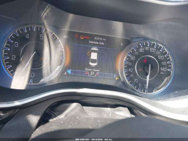 Chrysler 200 2015 1C3CCCCG3FN515394 Image 7