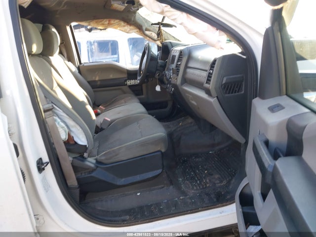 1FT8W3DT9JEB15160 Ford F-350