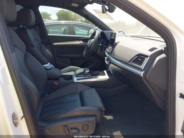 2024 AUDI Q5 WA1EAAFYXR2054911 Photo 4