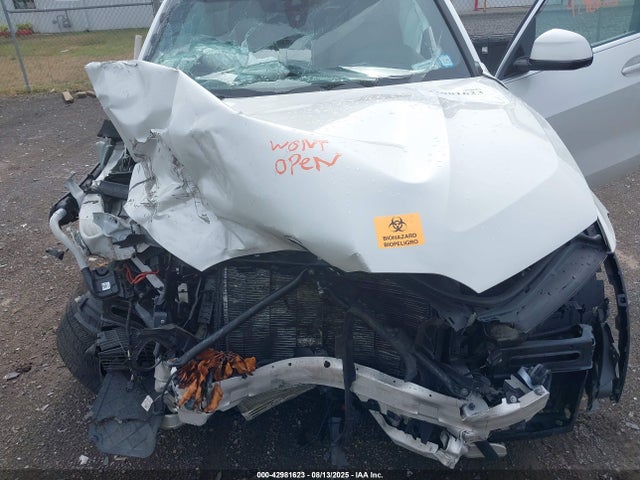 5UXCR6C51KLL24684 BMW X5
