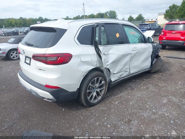 5UXCR6C51KLL24684 BMW X5