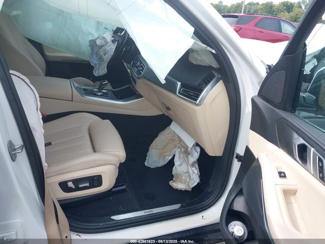 5UXCR6C51KLL24684 BMW X5