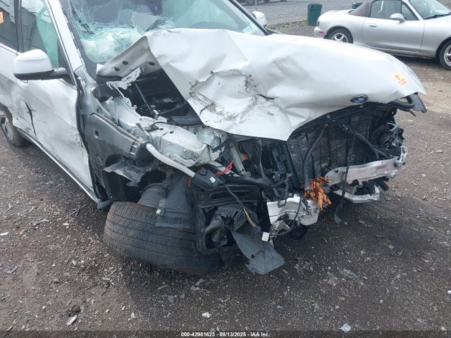 5UXCR6C51KLL24684 BMW X5