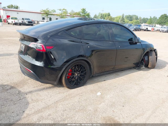 2022 TESLA MODEL Y 7SAYGDEF0NF324337 Photo 3