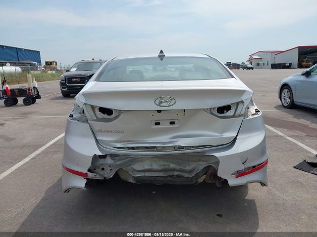 Hyundai Elantra 2017 5NPD84LF0HH022547 Image 17