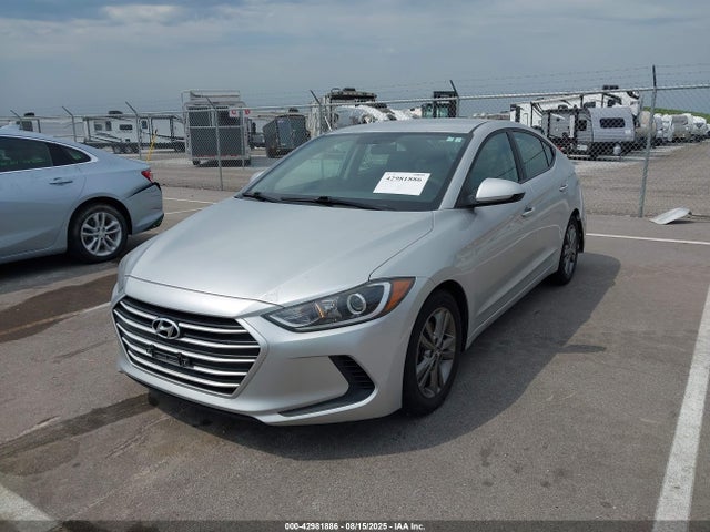 Hyundai Elantra 2017 5NPD84LF0HH022547 Image 2