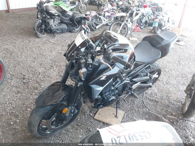 ML5ZRDF18RDA69669 Kawasaki Z900