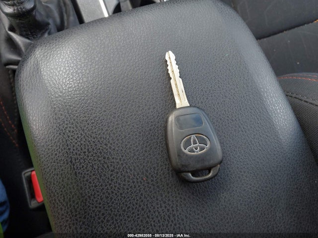 5TFCZ5AN9KX203411 Toyota 2gr-fks