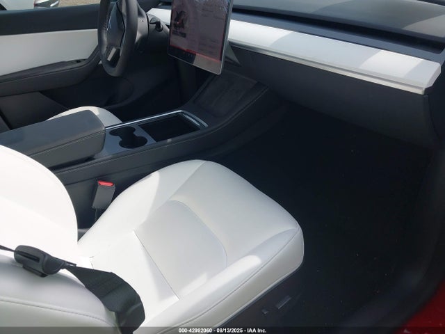 2022 TESLA MODEL Y 7SAYGAEE3NF484623 Photo 4