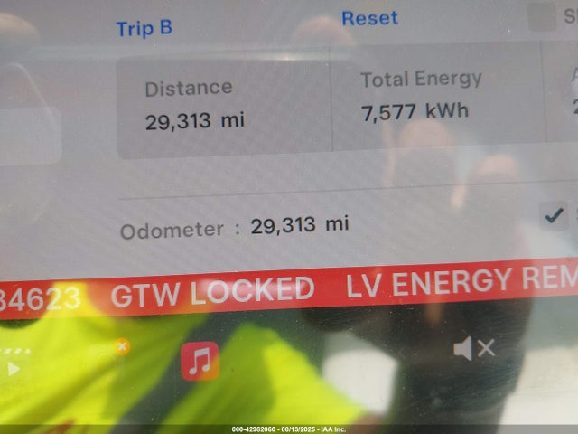 2022 TESLA MODEL Y 7SAYGAEE3NF484623 Photo 6