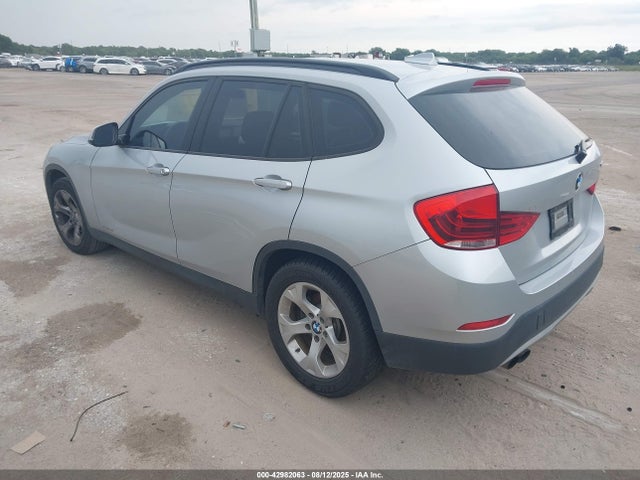 BMW X1 2014 WBAVM1C56EVW49459 Image 3